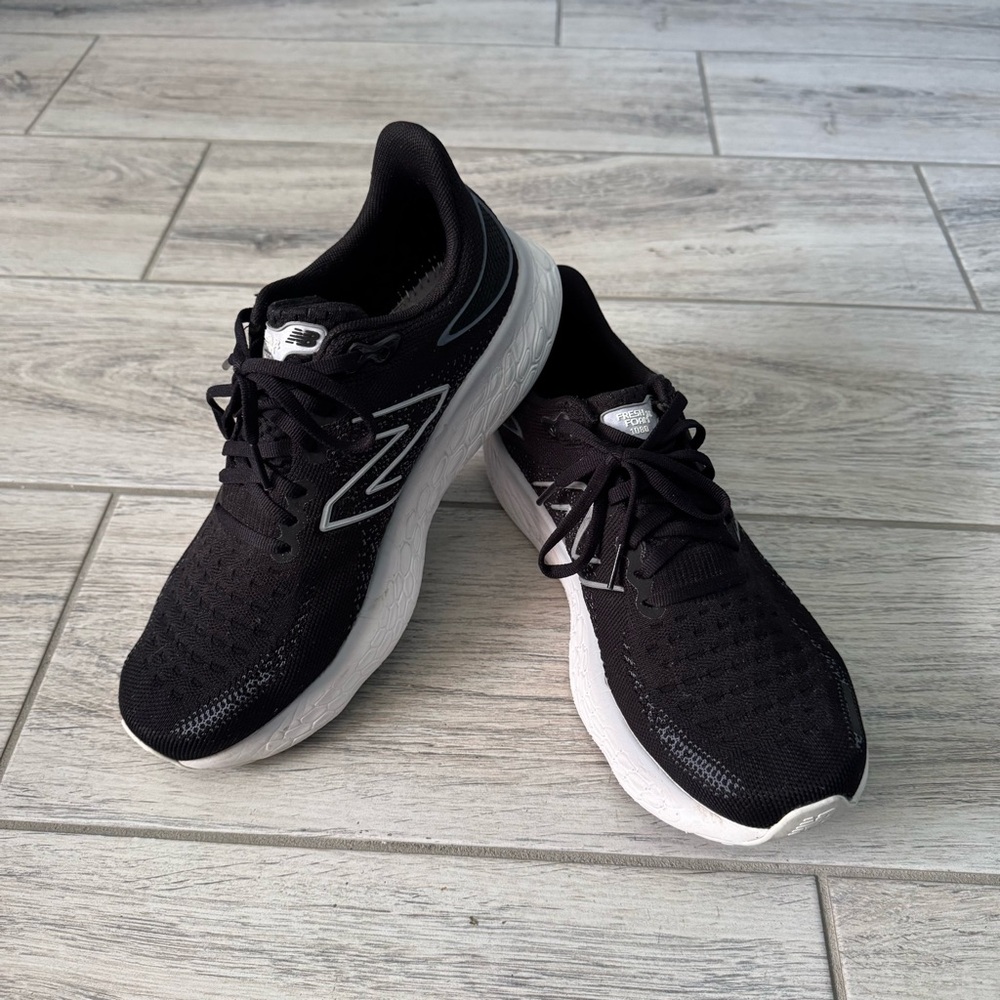 New Balance 1080 V12 Black and White Running Shoes